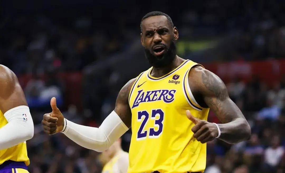 詹姆斯生涯第40,000分！历史第一人的简单介绍