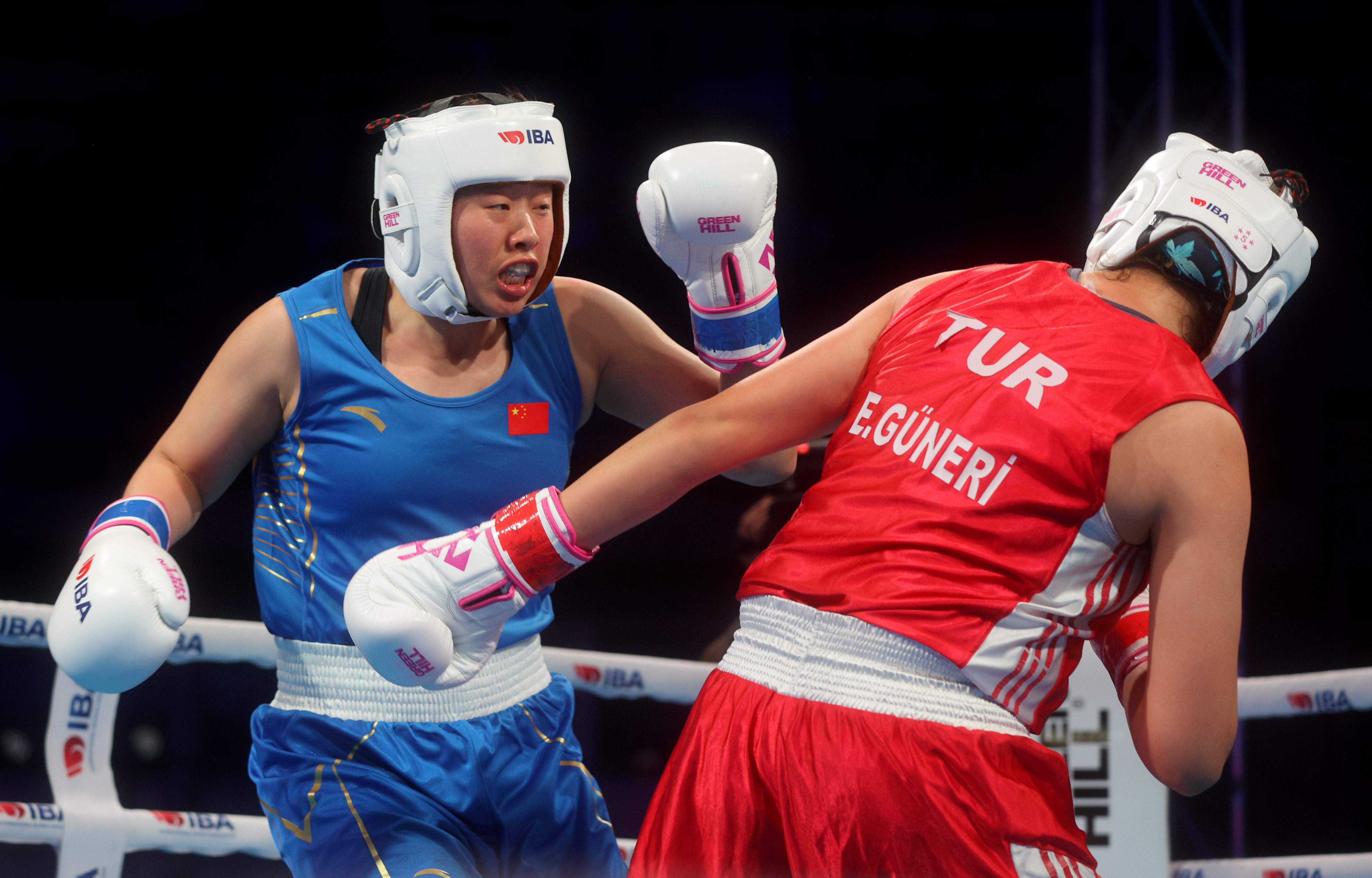 开云体育网站-“女子拳击：崛起的力量与女性赋权的象征！”