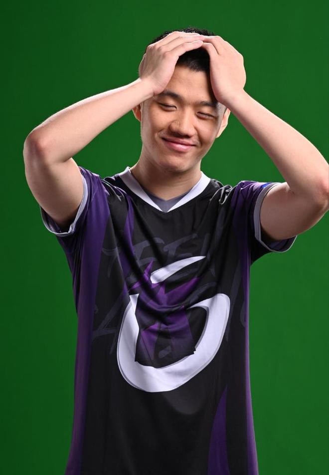 -《DOTA2》PSG.LGD重组，Maybe退役，新中单是谁？的简单介绍