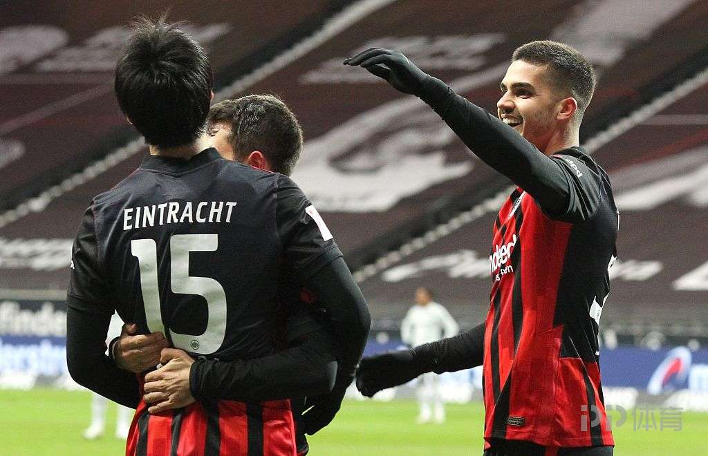 日韩球员在欧洲遍地开花，中国仅1人留洋