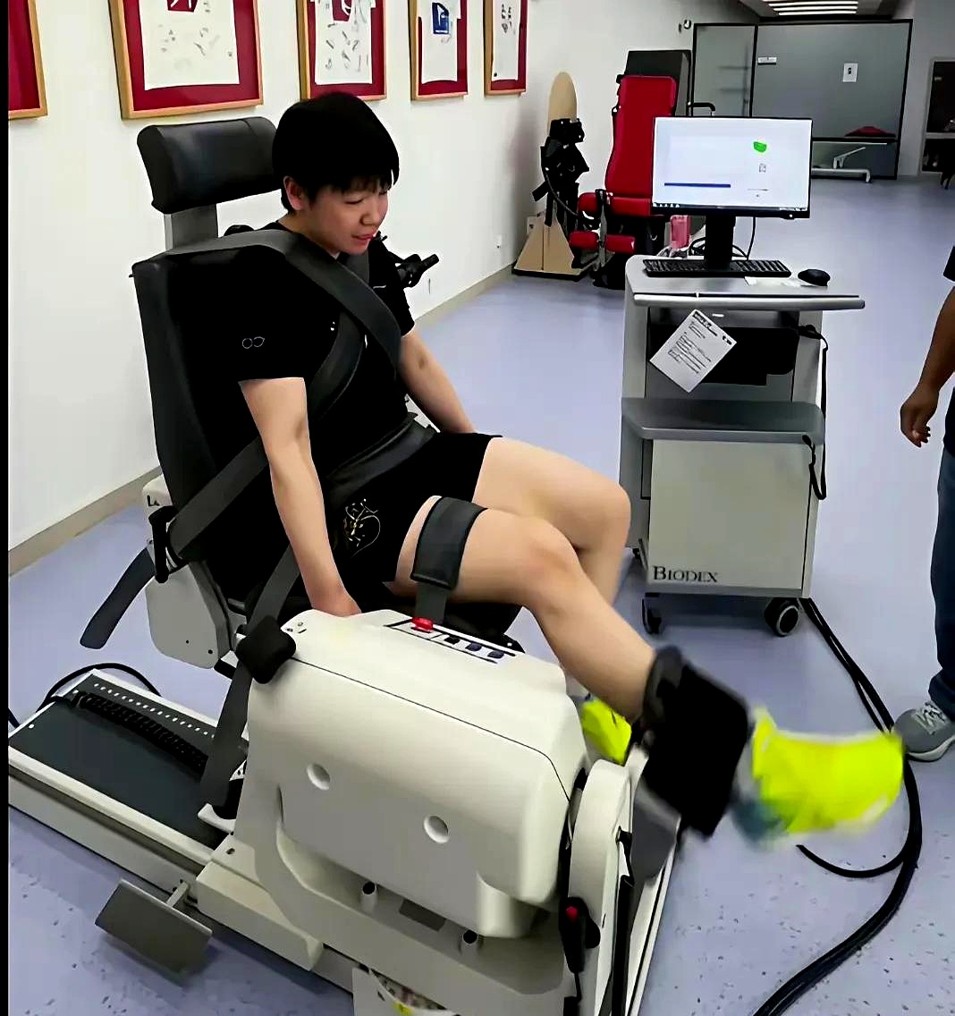 开云体育官网-运动员康复机器人投入使用，恢复效率提升40%