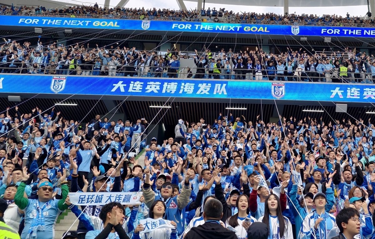 球迷文化观察:谁是最狂热的中超粉? 球迷文化观察:谁是最狂热的中超粉?